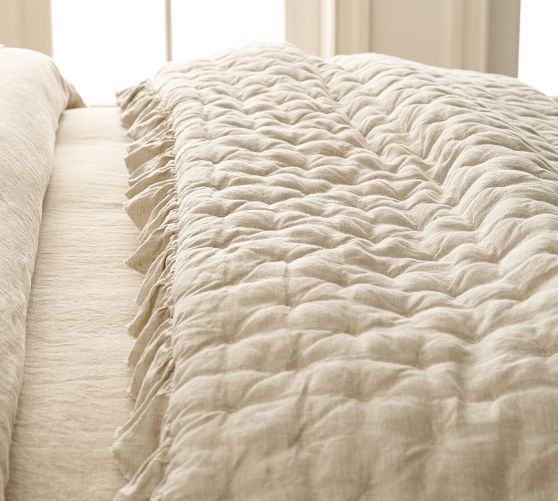 Belgian Flax Linen Ruffle Tufted Quilt 2